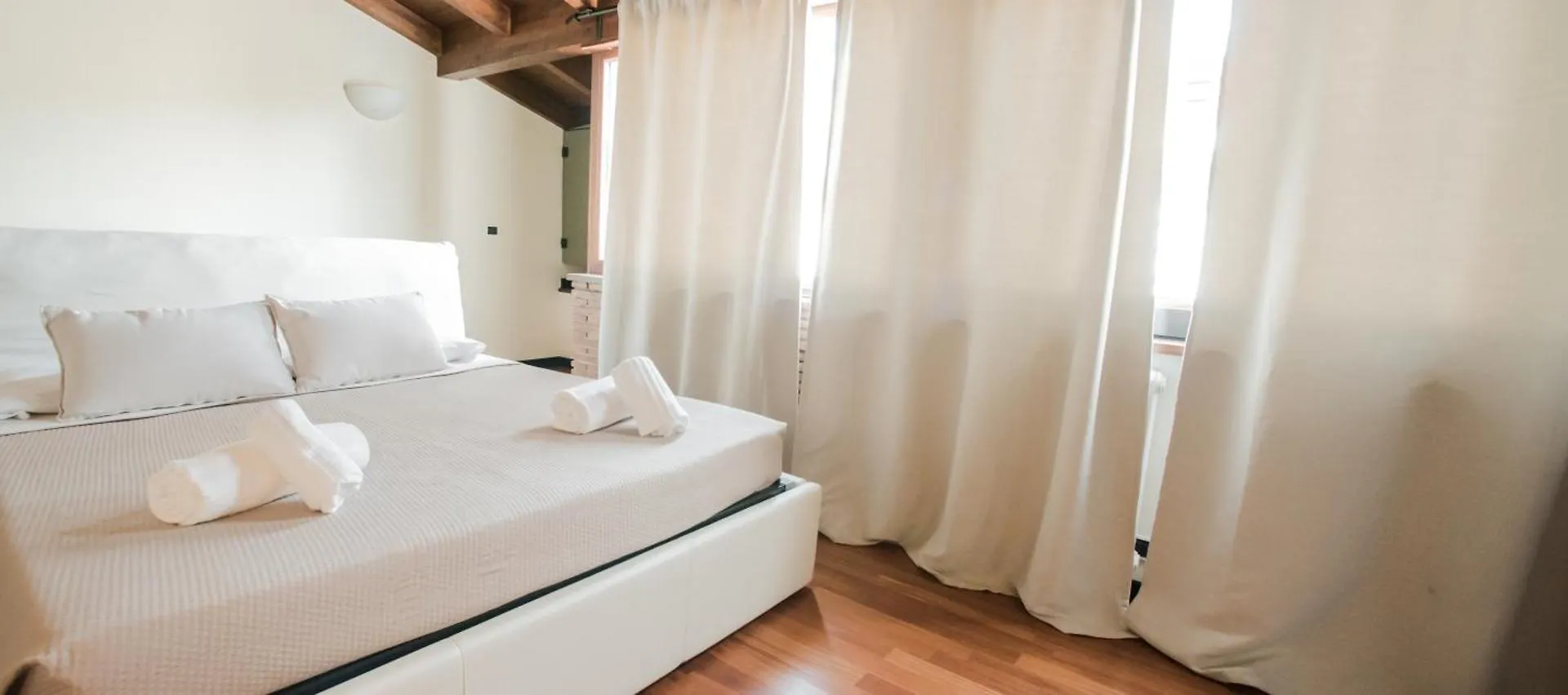 Residenza Sweet Juliet Hotel Verona Italy